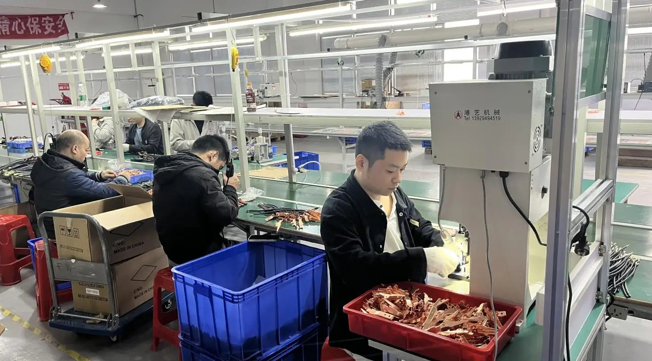 Shenzhen CHL Industries Co., Ltd. fabriek productielijn